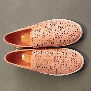 Michael Kors Ophelia Slip On size 9